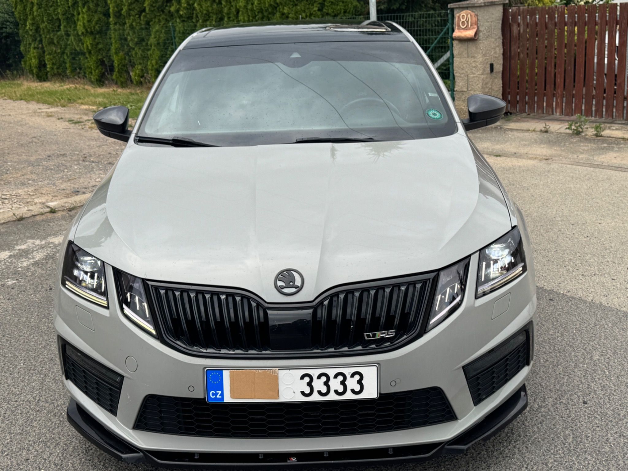 Škoda Octavia, 2.0TFSI-180K-WEBAS,PANO.MAX.V - fotka 3