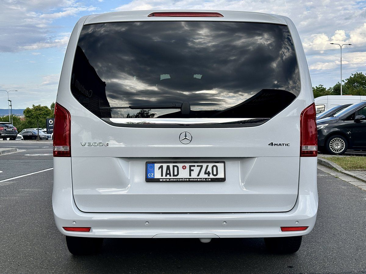 Mercedes-Benz Třídy V, 300d AVG L 4M - fotka 6
