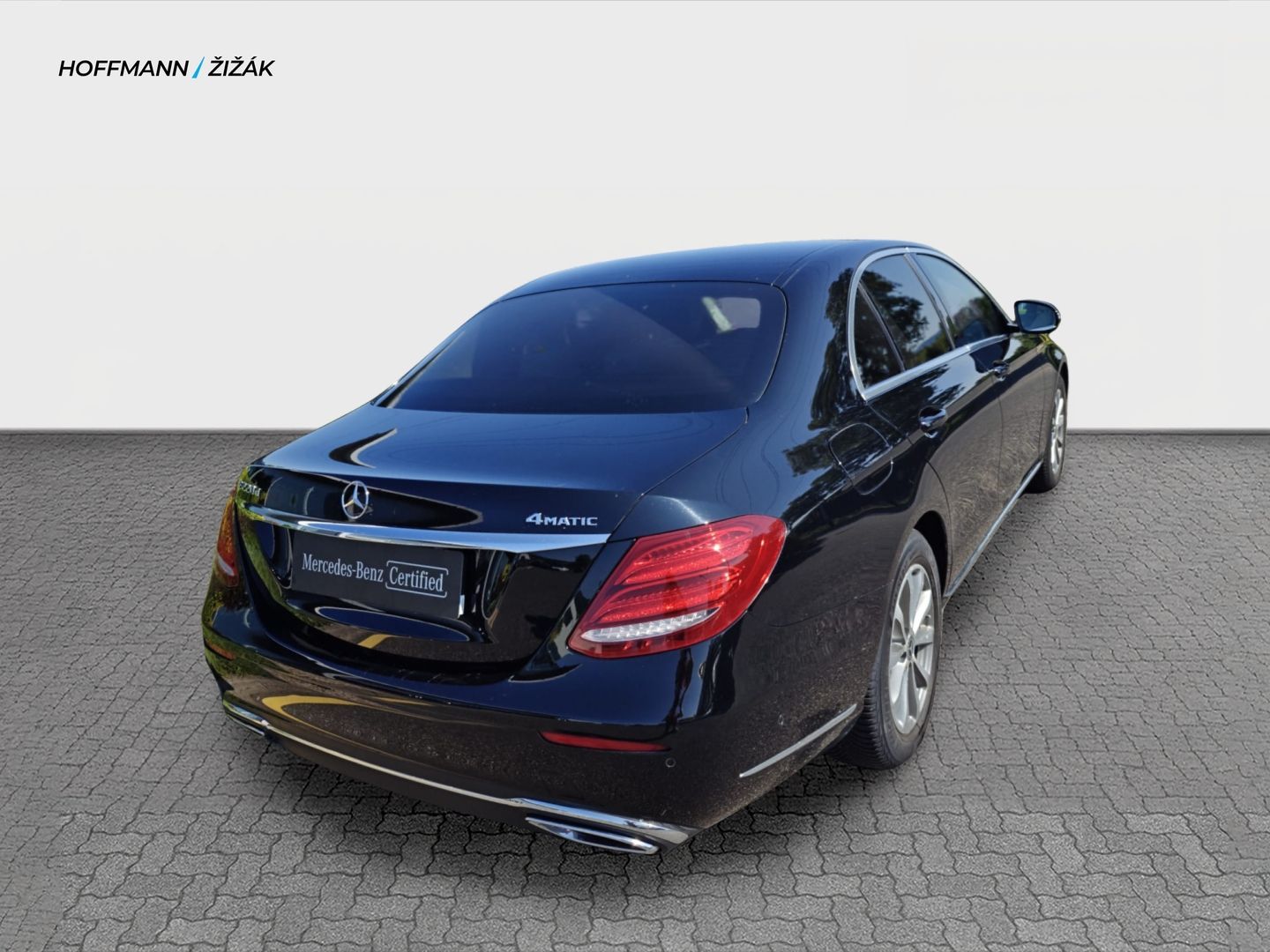Mercedes-Benz Třídy E, EXCLUSIVE 4MATIC - fotka 5