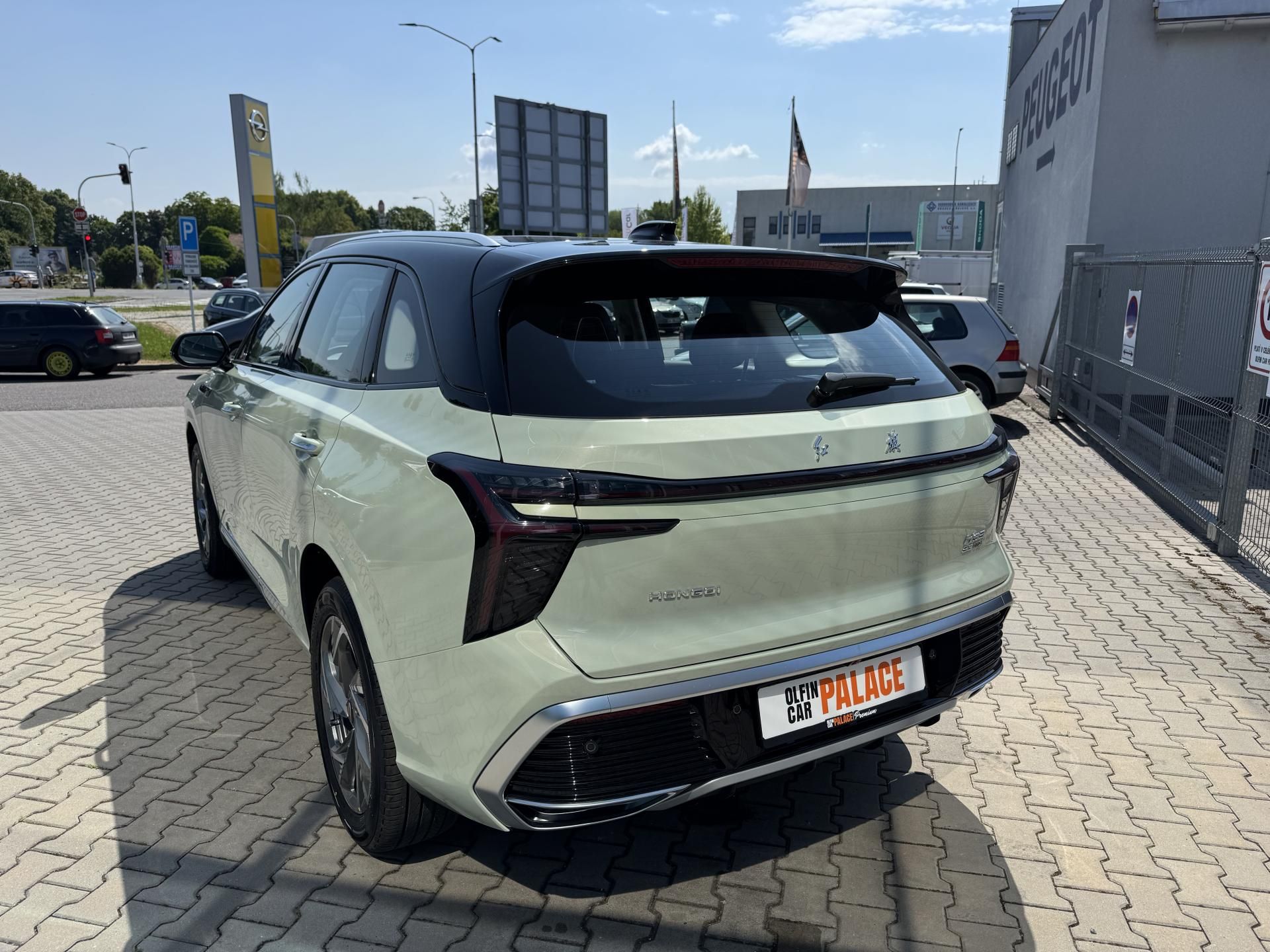 Hongqi HS3, 1,5T 2WD - fotka 5