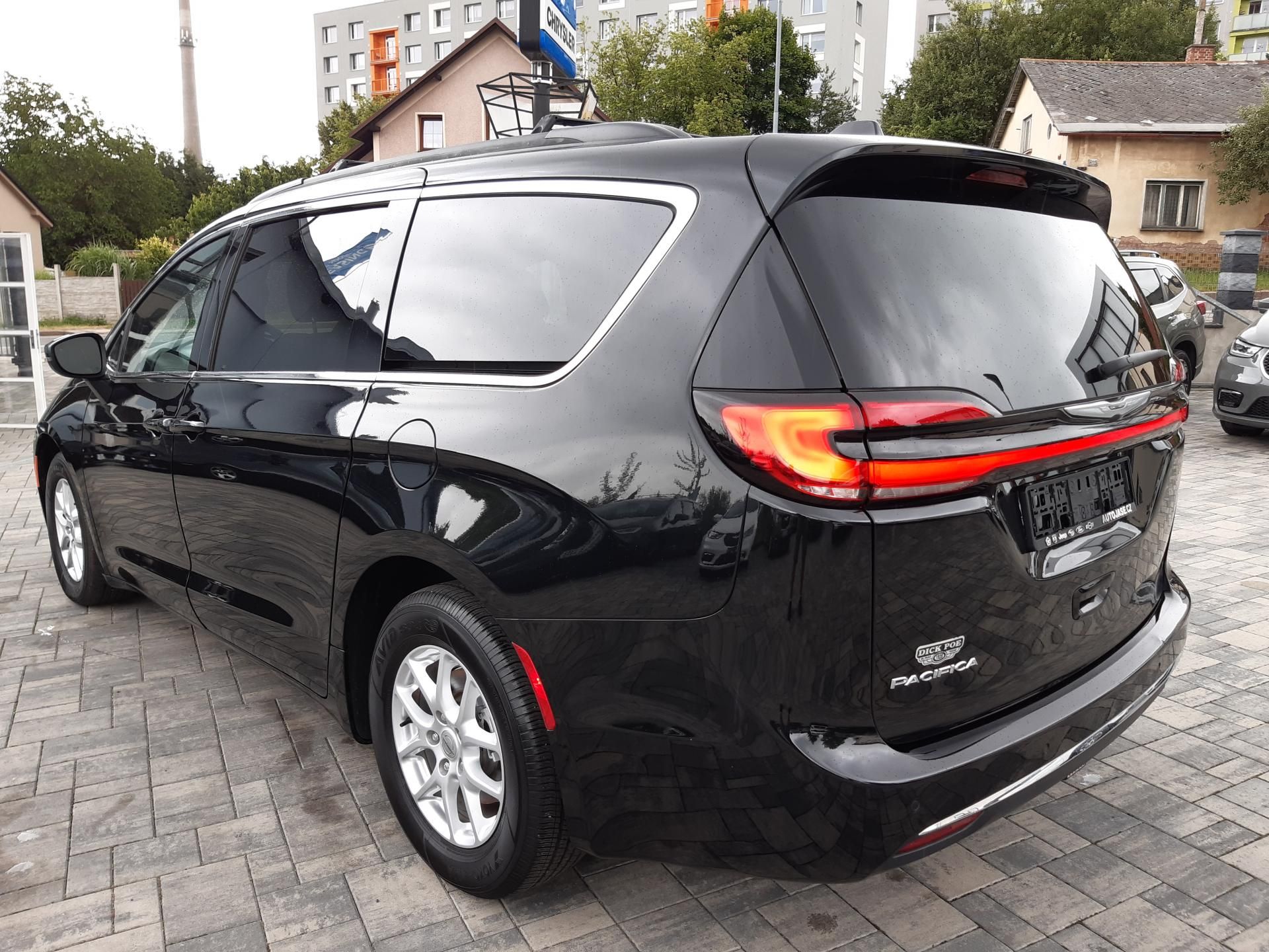 Chrysler Pacifica, 3,6L V6, kůže, kamera, Top km - fotka 5