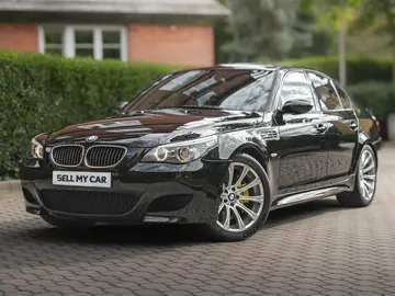 BMW M5, E60 V10 5,0/373kW 500HP