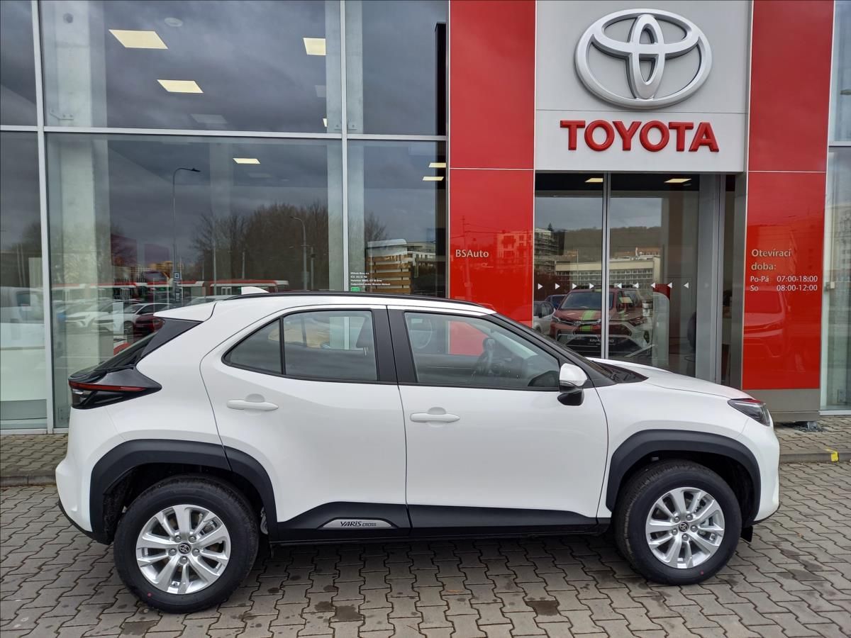 Toyota Yaris Cross, 1,5 Comfort - fotka 6