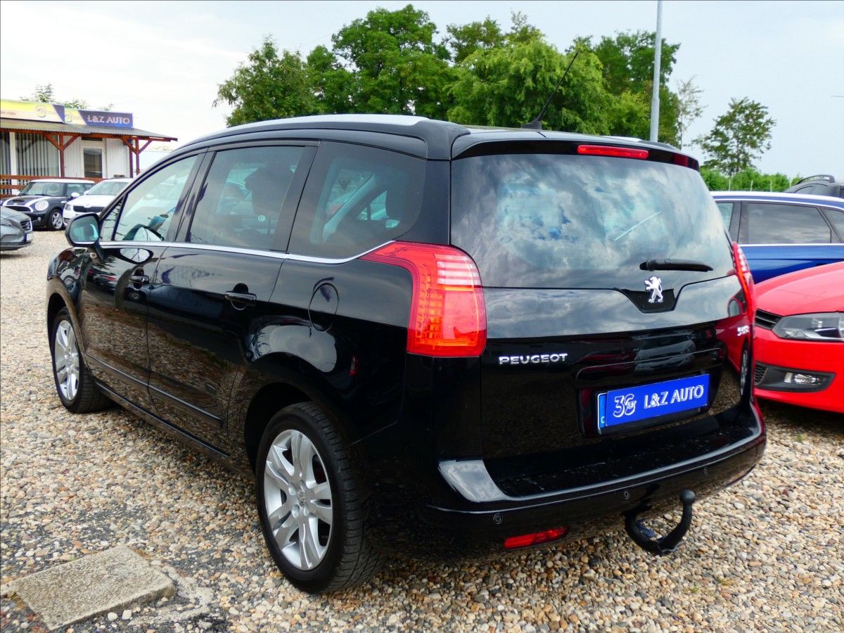 Peugeot 5008, 1,6 THP - fotka 5