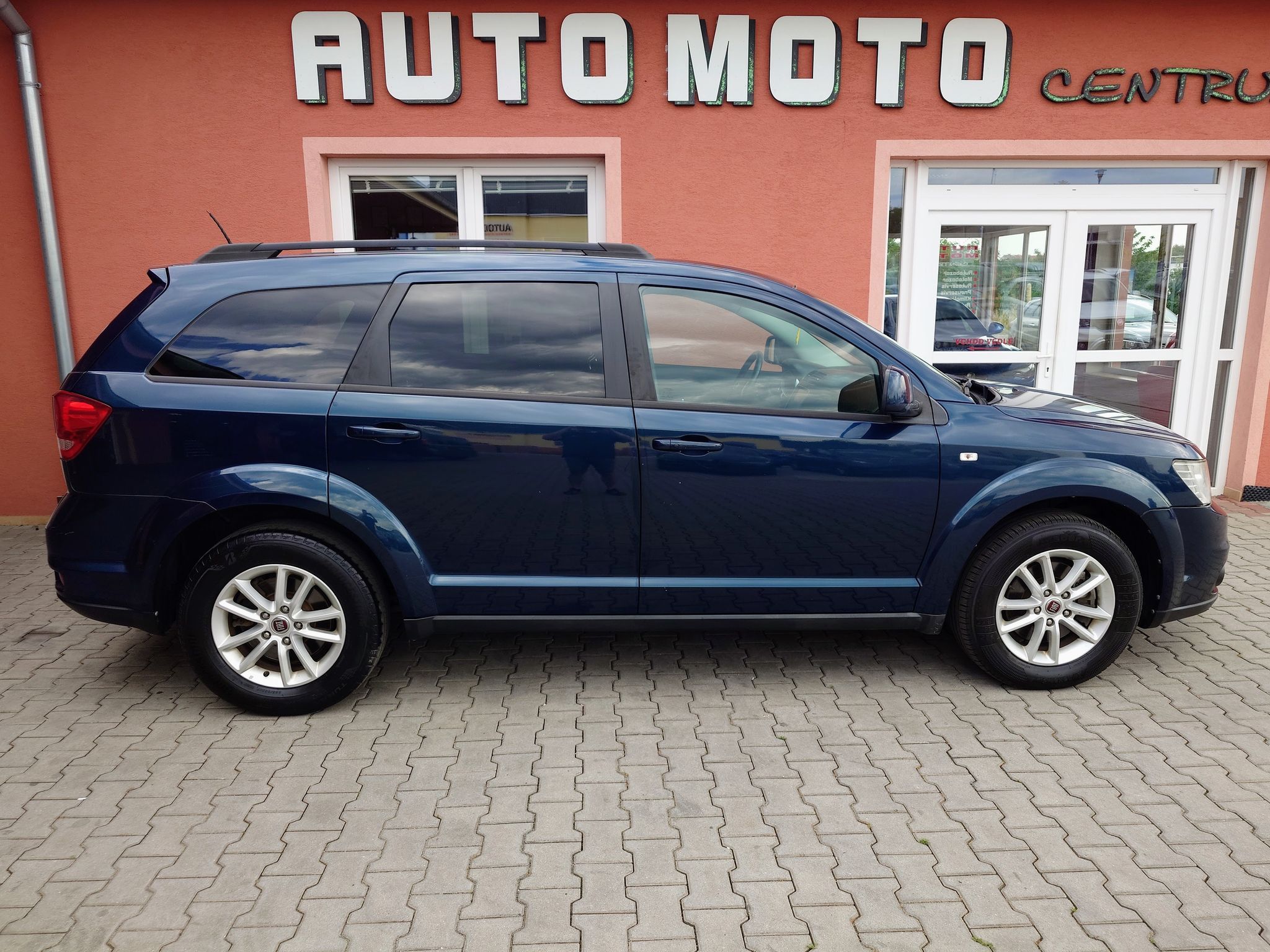 Fiat Freemont, 2.0 Multijet Urban 103kW - fotka 5