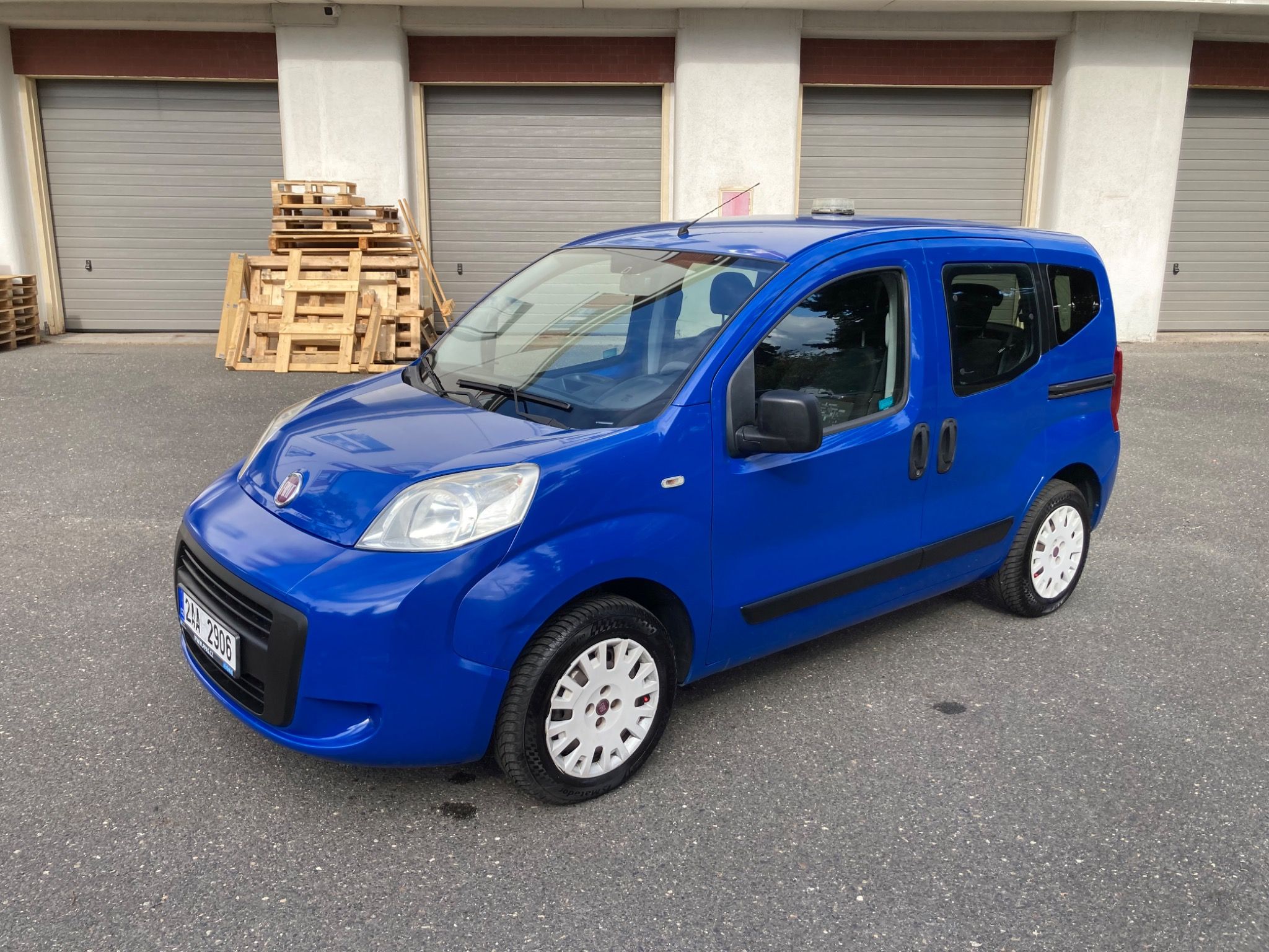 Fiat Qubo, 1.4i + CNG 57kW ČR DPH 1.maj - fotka 6