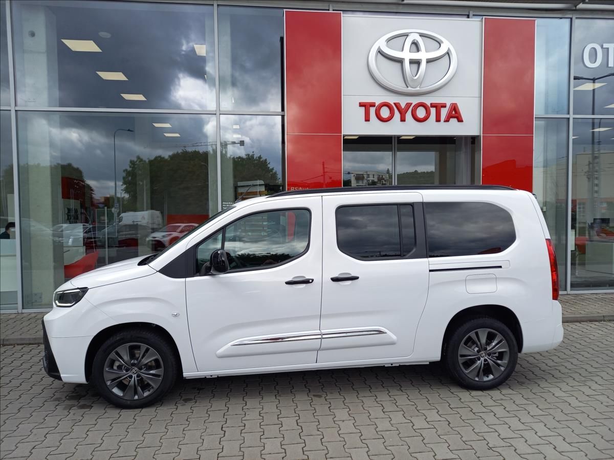 Toyota Proace City Verso, 1,2 L1 Family 1,2 MT6 5S - fotka 3