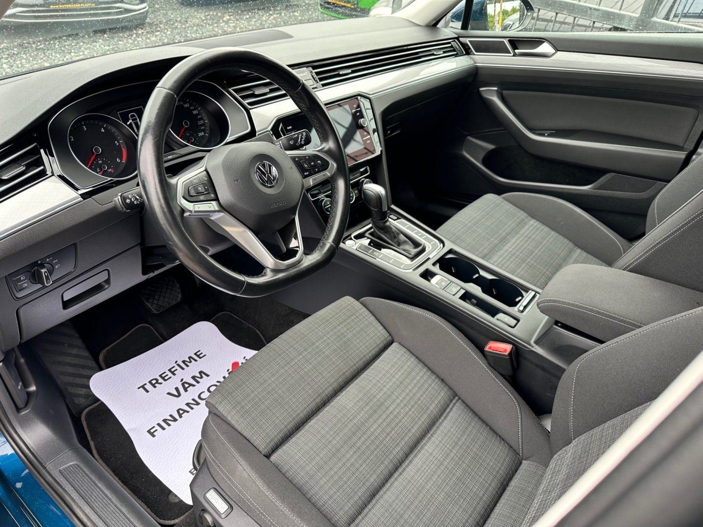 Volkswagen Passat, 1.6TDi 88kW KAMERA,NAVI, - fotka 5