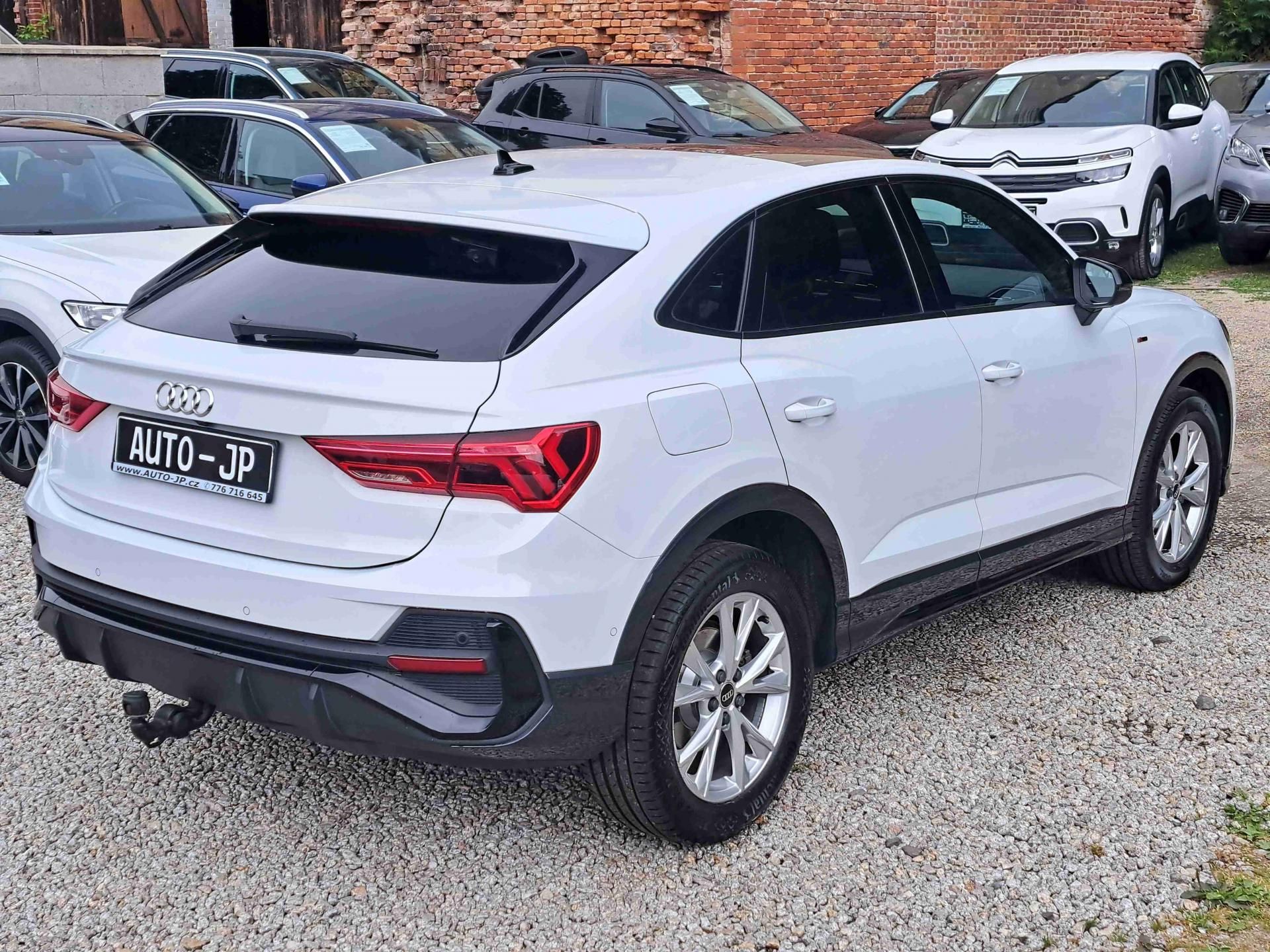 Audi Q3, TSI ACC LED  SPORTBACK  S-LINE - fotka 3