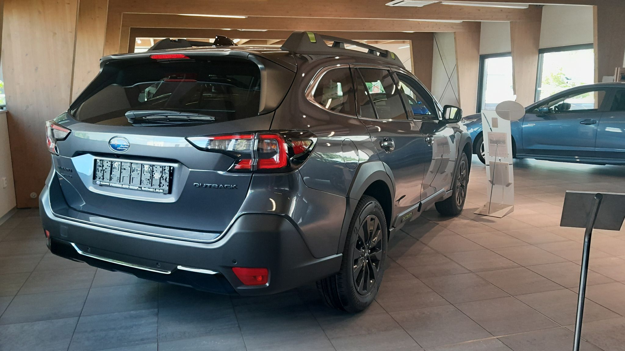 Subaru Outback, 2,5i Field - fotka 6