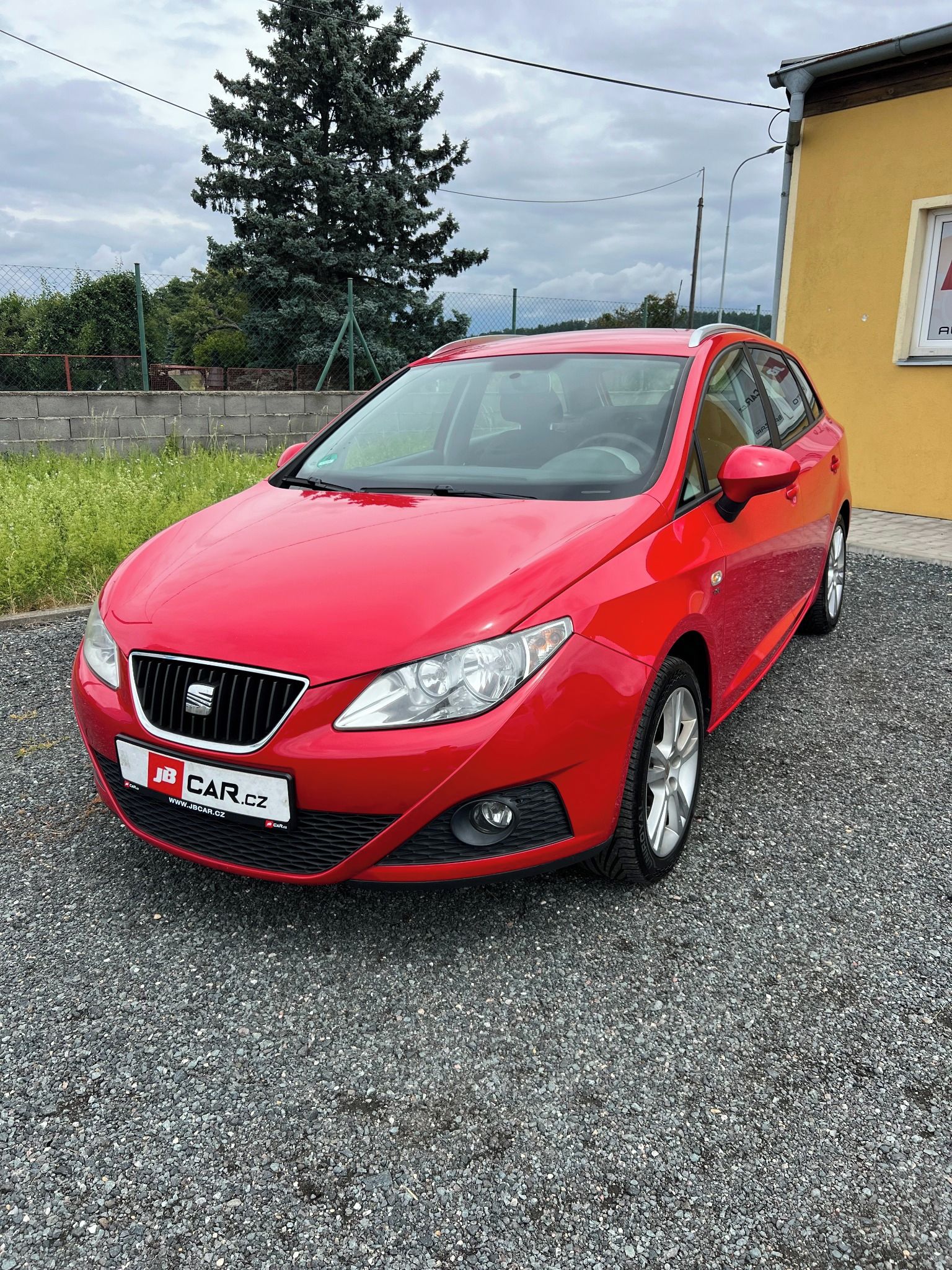 Seat Ibiza, 1.2 TSI DSG KLIMA - fotka 2
