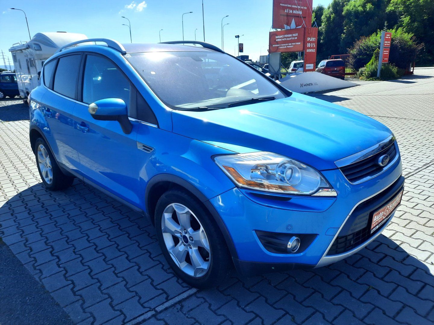 Ford Kuga, 2,0 TDCi 100kW 4x4*PDC* - fotka 3
