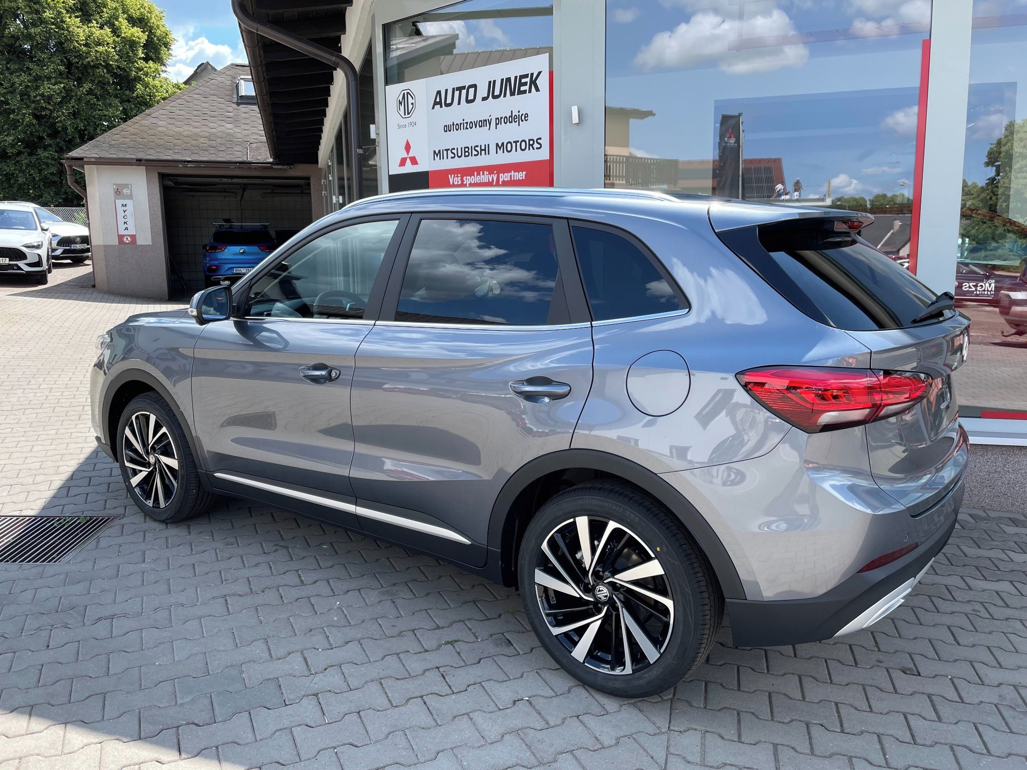 MG ZS, 1.5 HYBRID+ EXCLUSIVE - fotka 3