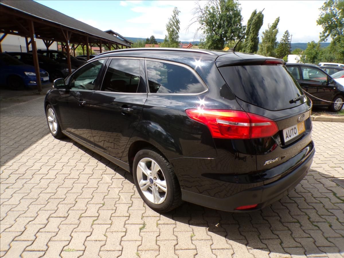 Ford Focus, 1,0 EcoBoost 92kW  NOVÉ ROZVOD - fotka 4