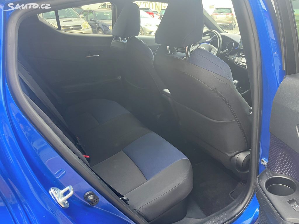 Toyota C-HR, fotka 20