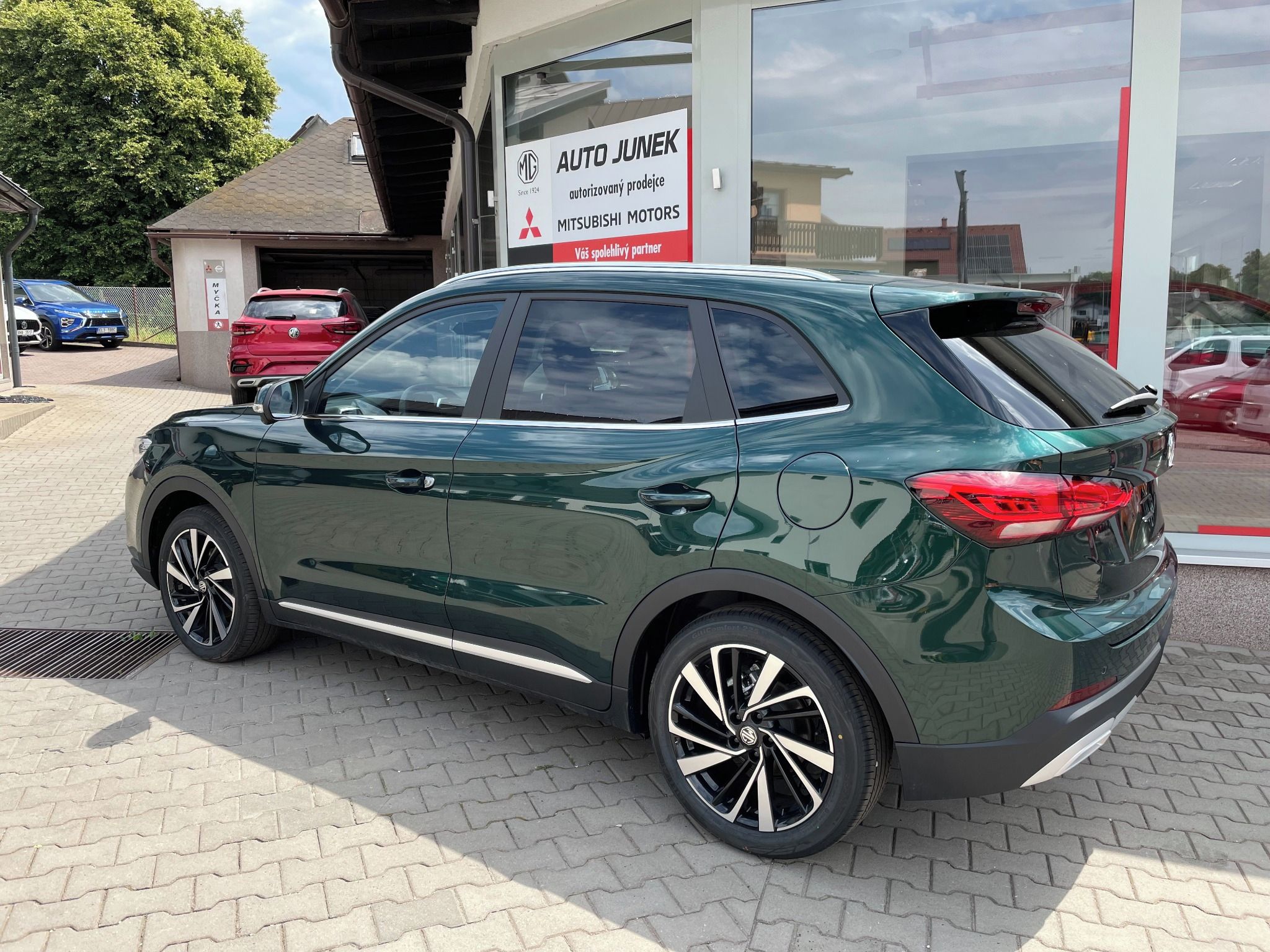 MG ZS, 1.5 HYBRID+ EXCLUSIVE - fotka 3