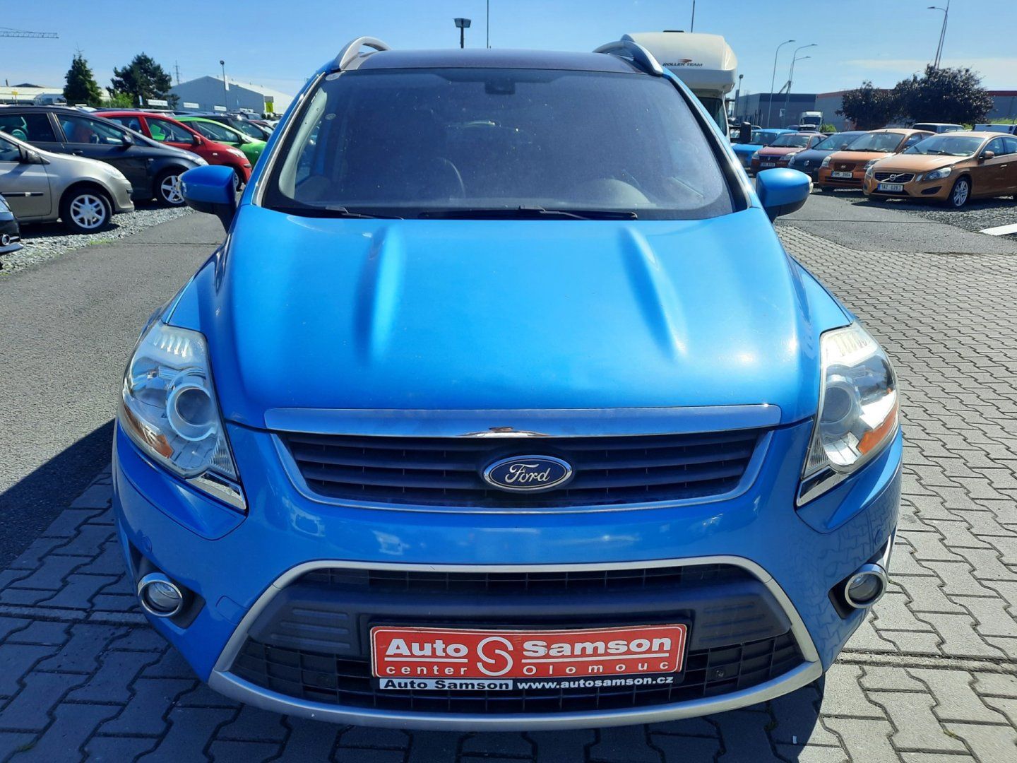 Ford Kuga, 2,0 TDCi 100kW 4x4*PDC* - fotka 2