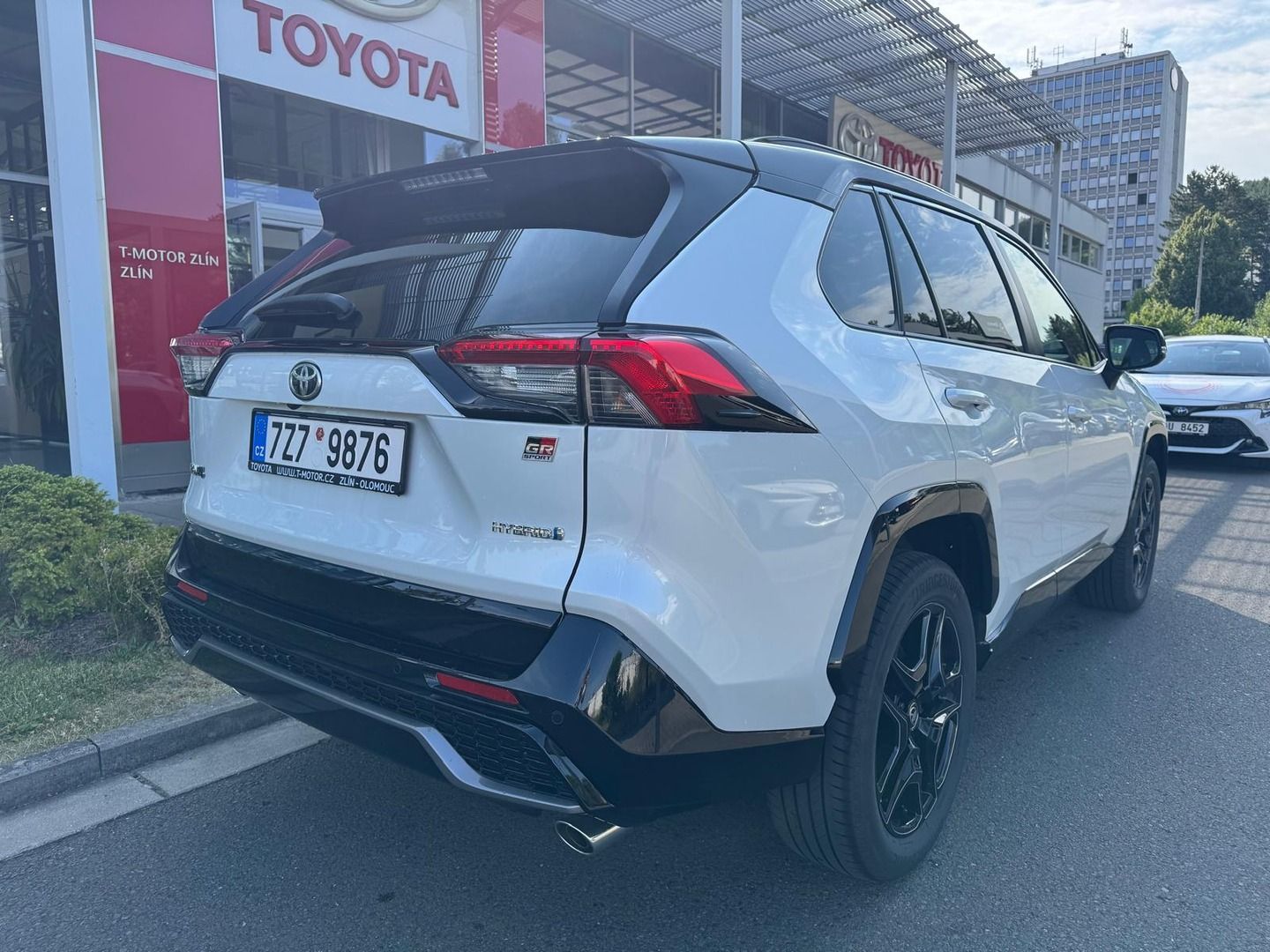 Toyota Rav4, GR SPORT JBL - fotka 3