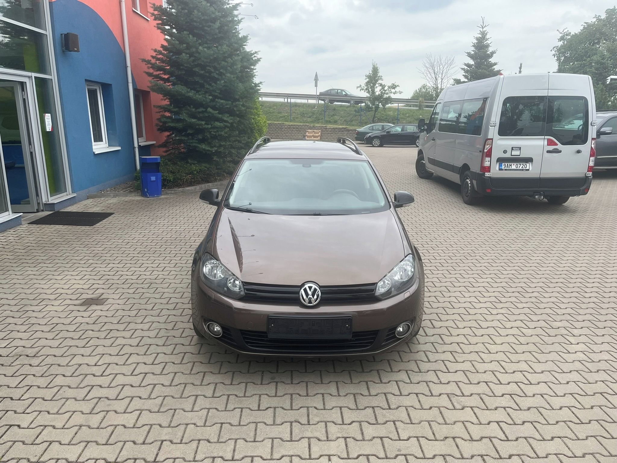 Volkswagen Golf, 1,2 TSI, 77kW, KOMBI, MATCH - fotka 3