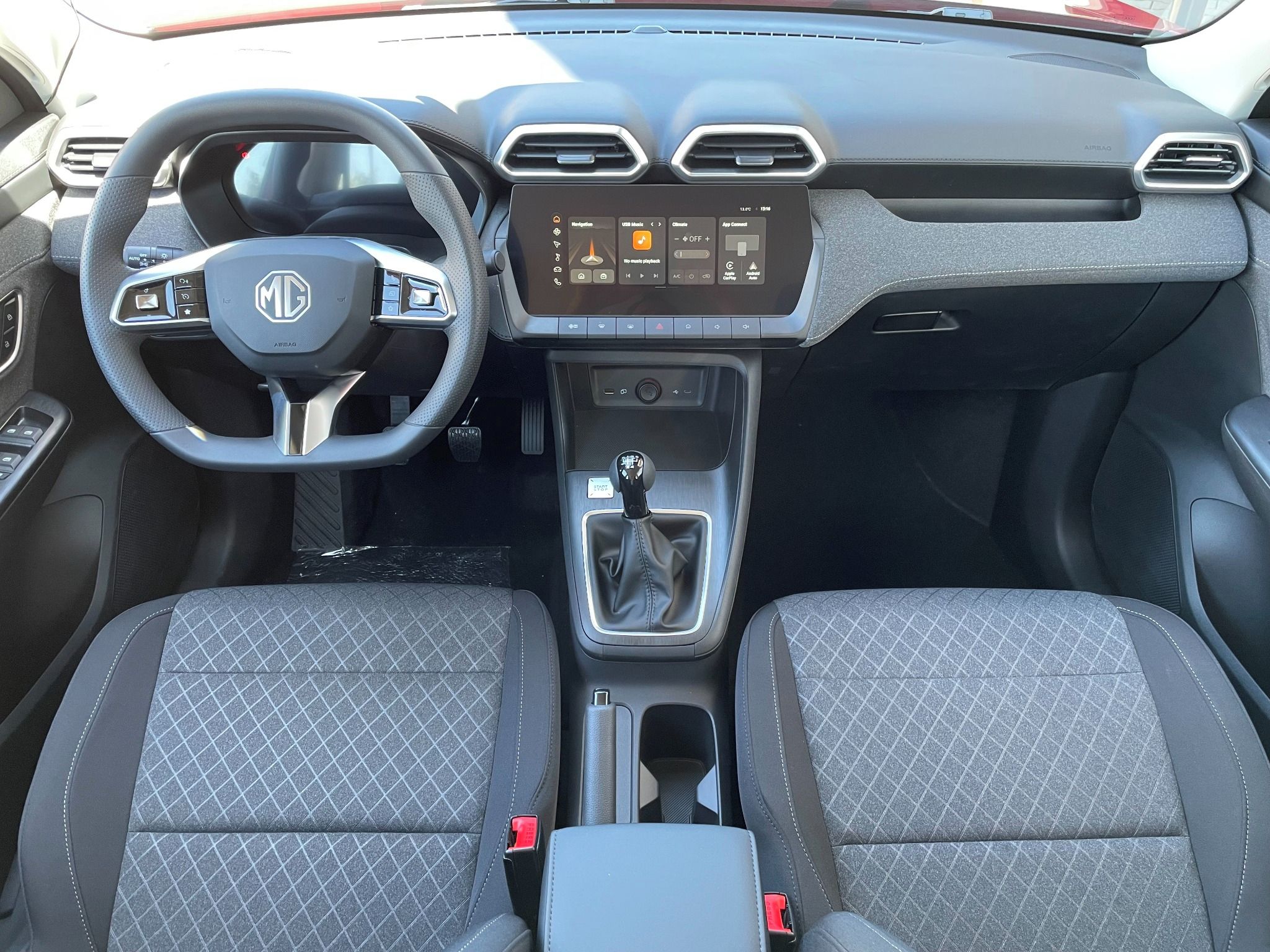 MG ZS, 1.5 5MT EXCITE - fotka 6