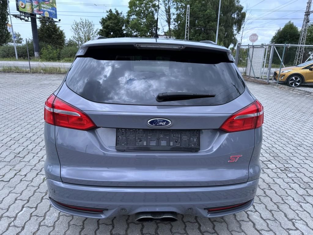 Ford Focus, ST 2.0 EB 184 kW Nové rozvody - fotka 4