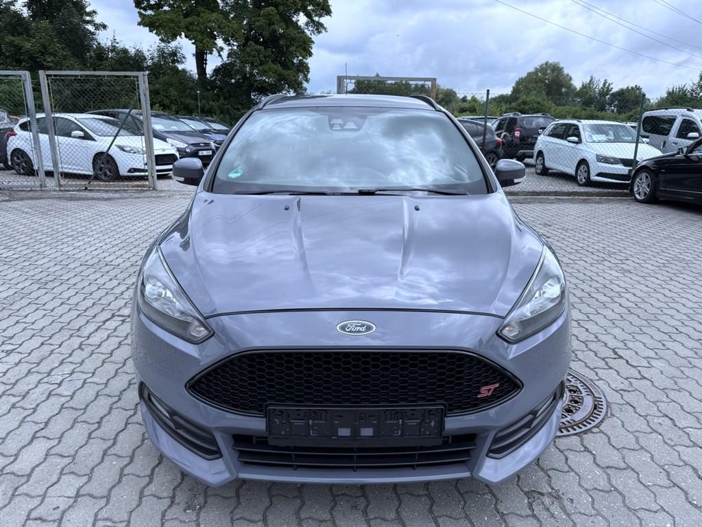 Ford Focus, ST 2.0 EB 184 kW Nové rozvody - fotka 2