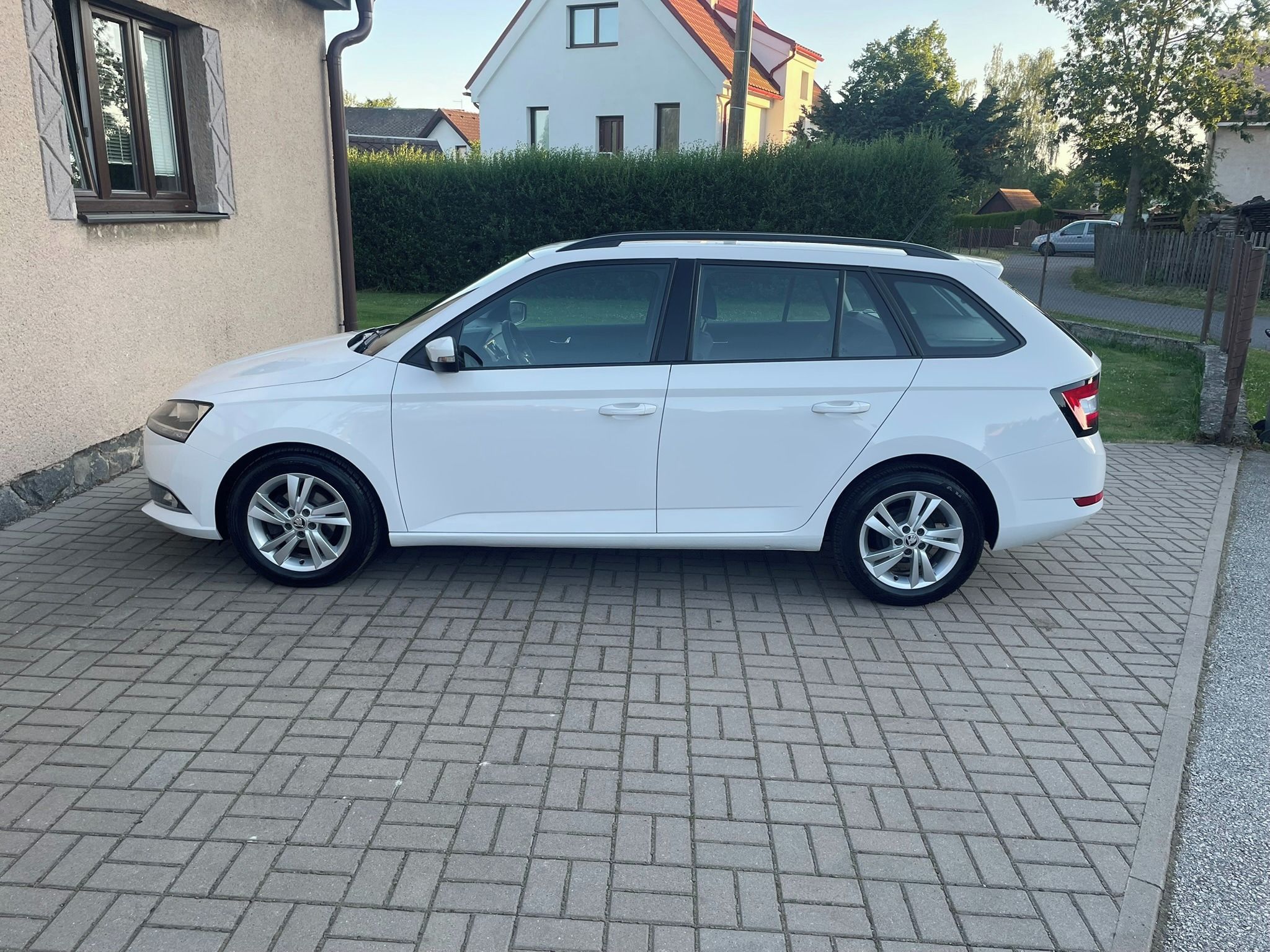Škoda Fabia, combi 1,0 TSi 70 kW,Ambition - fotka 5