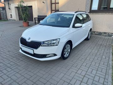 combi 1,0 TSi 70 kW,Ambition