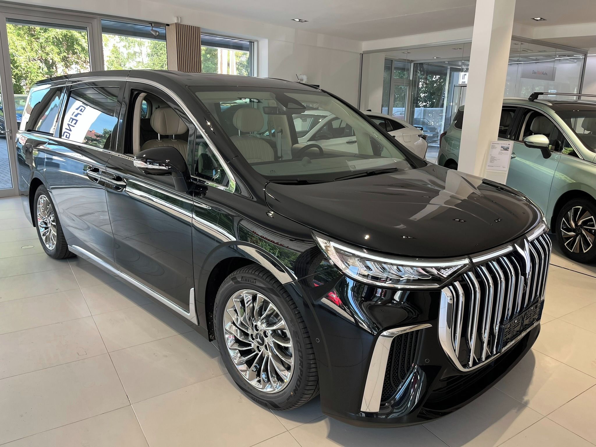 Voyah, Dream PHEV 4x4 - Generátor - fotka 3