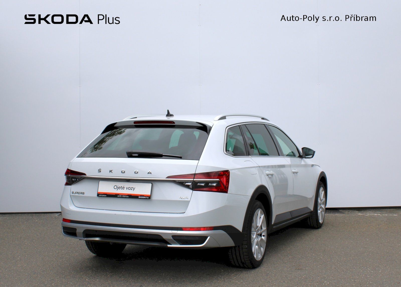 Škoda Superb, Scout 2.0TDI / 147kW 4x4 7°DSG - fotka 2