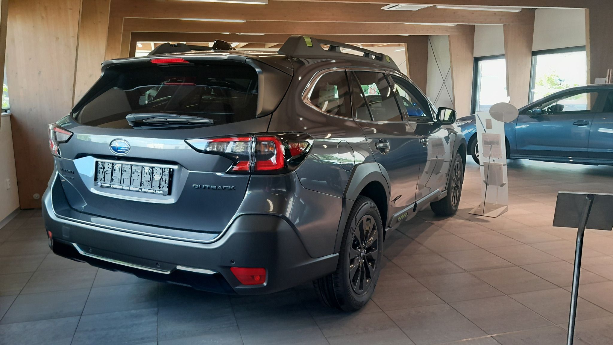 Subaru Outback, 2,5i Field - fotka 5