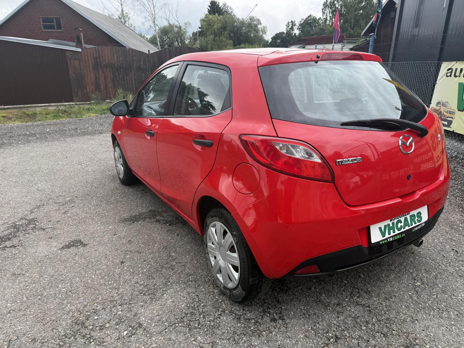 Mazda 2, 1,3i Klimatizace - fotka 5