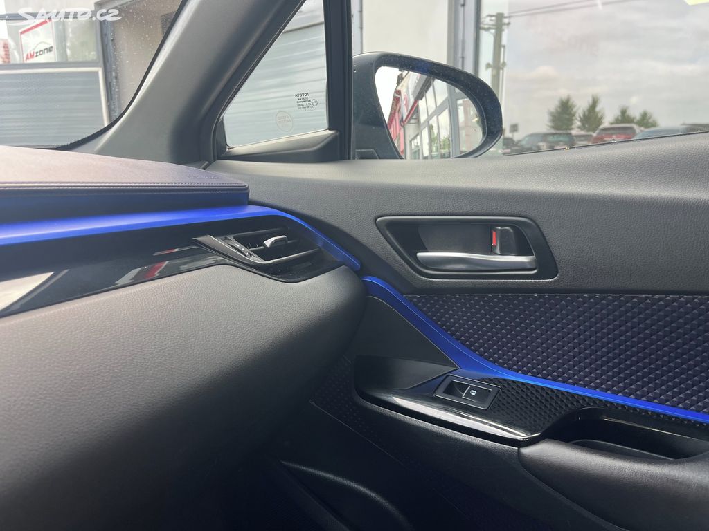 Toyota C-HR, fotka 21