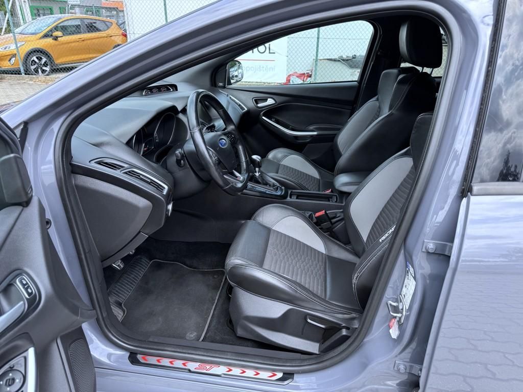 Ford Focus, ST 2.0 EB 184 kW Nové rozvody - fotka 6