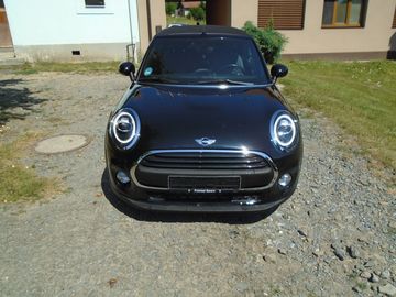 1.5i,cabrio,100kw,48900km,navi