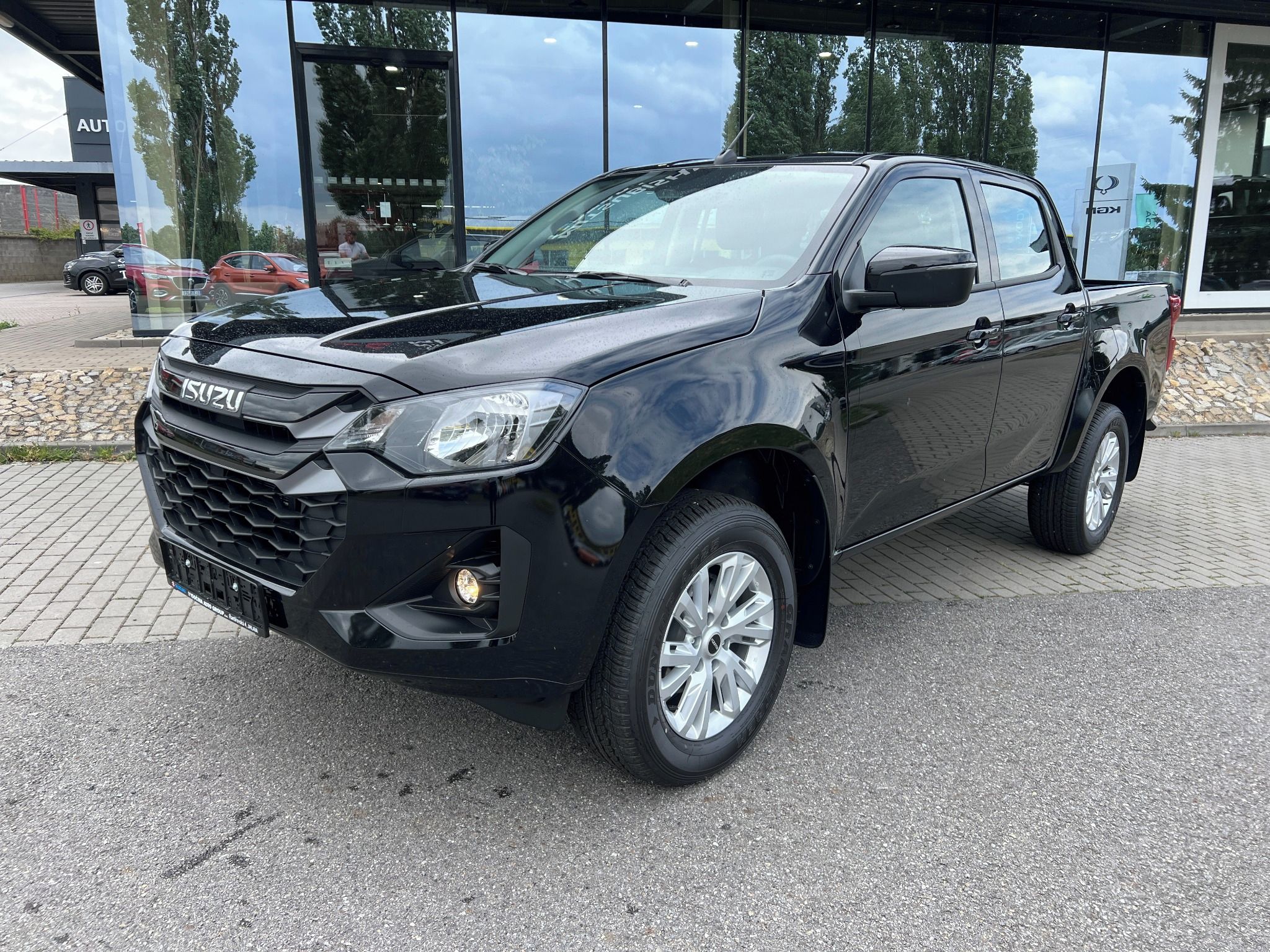 Isuzu D-Max, Double Cab 4x4 LS A/T - SLEVA