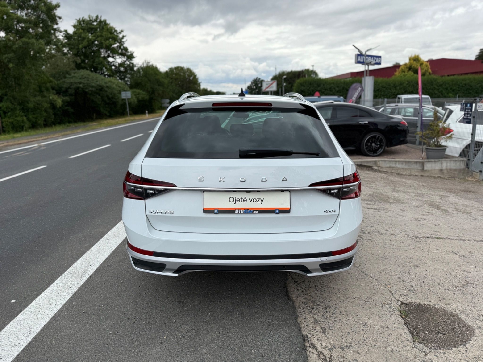 Škoda Superb, Scout 2.0TDI FL 140kw DSG 4x4 - fotka 6