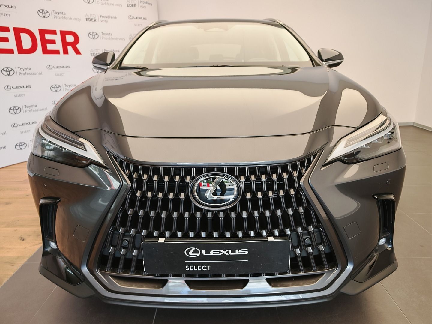 Lexus NX 450h+, 450h+ Plug-in Hybrid EXECUTIVE - fotka 2