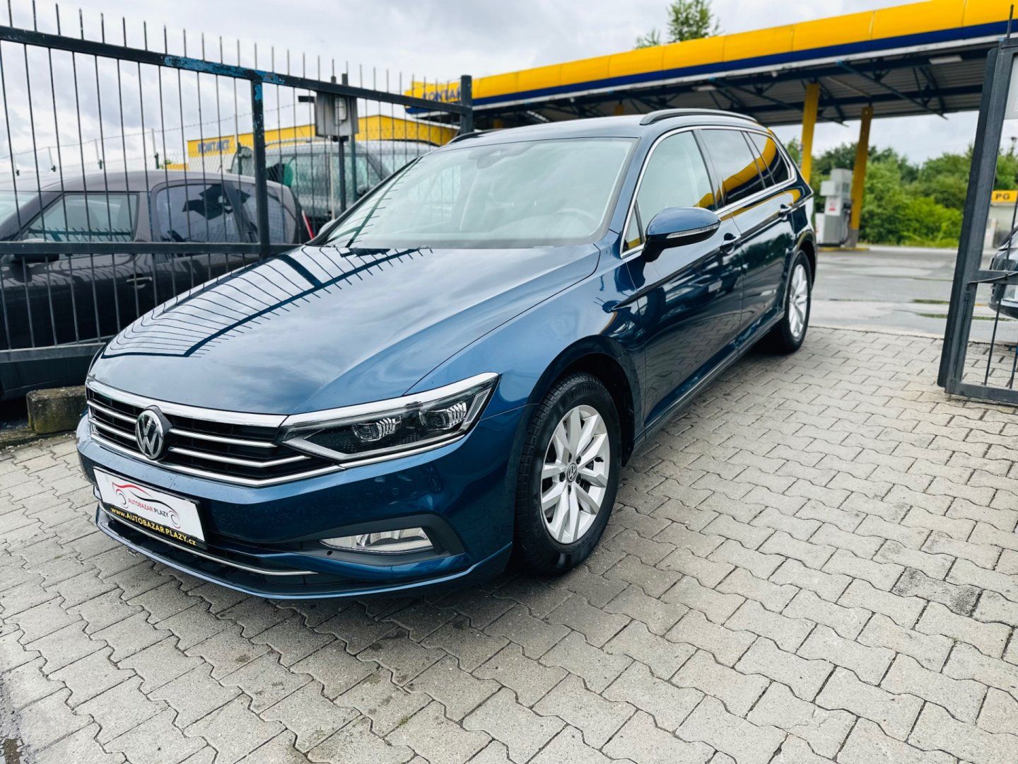 Volkswagen Passat, 1.6TDi 88kW KAMERA,NAVI, - fotka 2