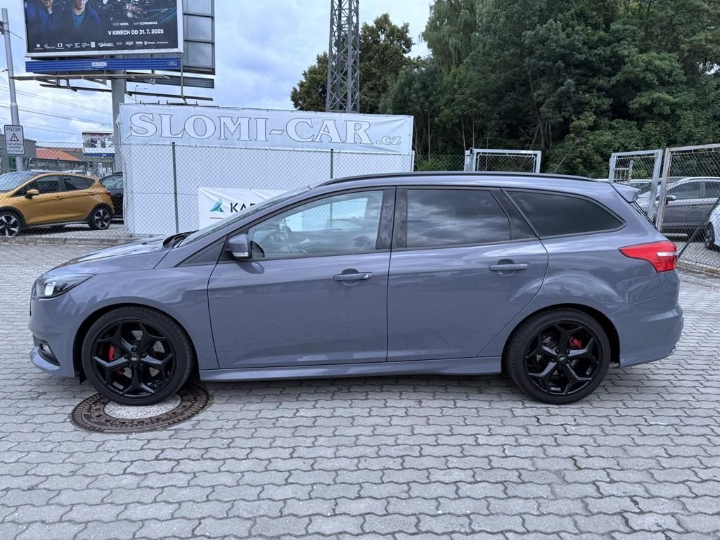 Ford Focus, ST 2.0 EB 184 kW Nové rozvody - fotka 3