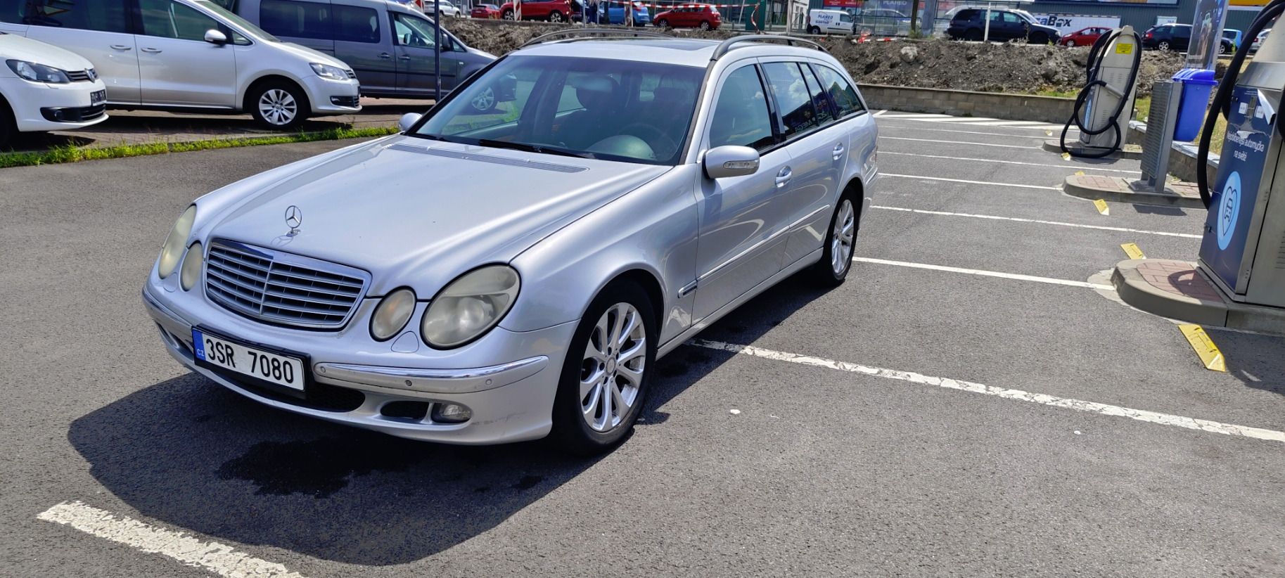 Mercedes-Benz Třídy E, CDI 320 - fotka 2