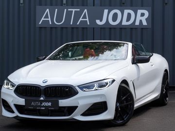 M850i xD Cabrio, Lasery, B&W