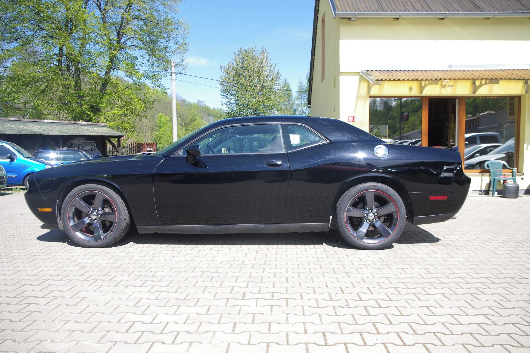 Dodge Challenger, 3.6 - RED LINE - fotka 2