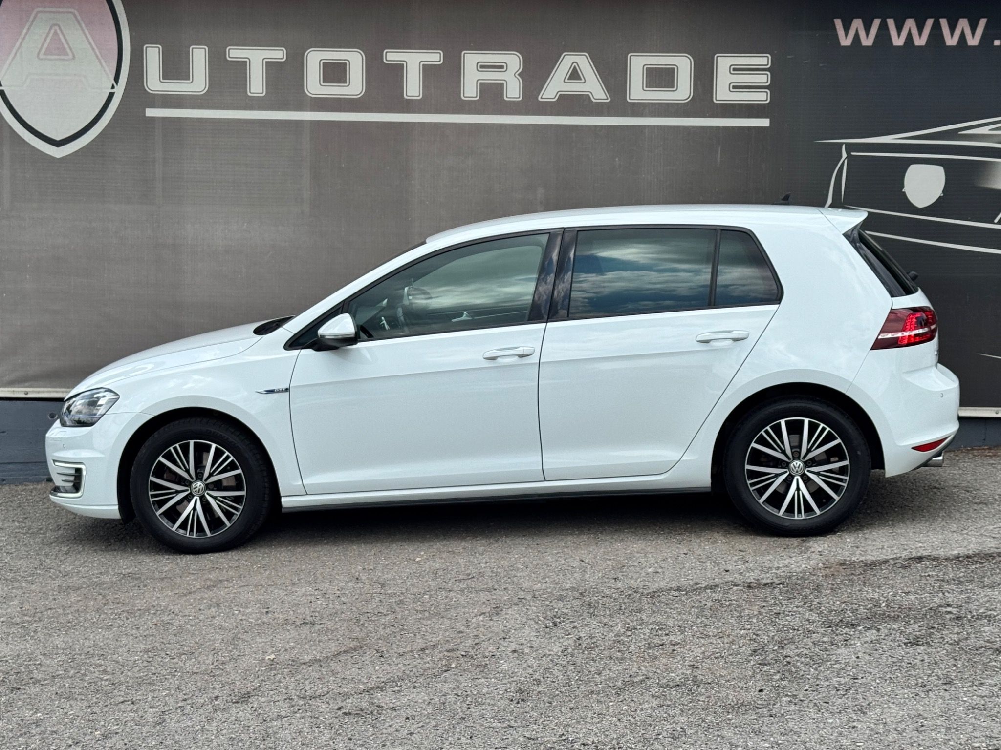 Volkswagen Golf, GTE Plug-in HYBRID - fotka 2