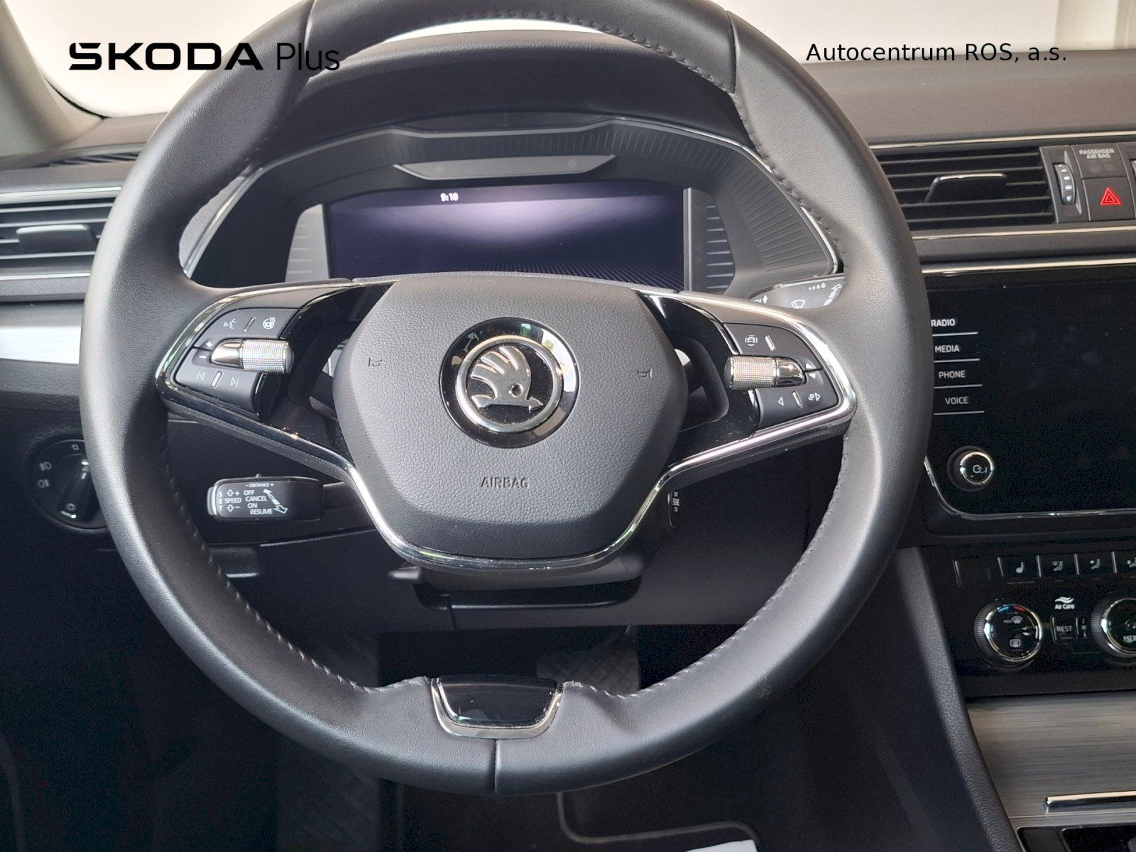 Škoda Superb, COMBI GRT AMB TD 110/2.0 7DG - fotka 5