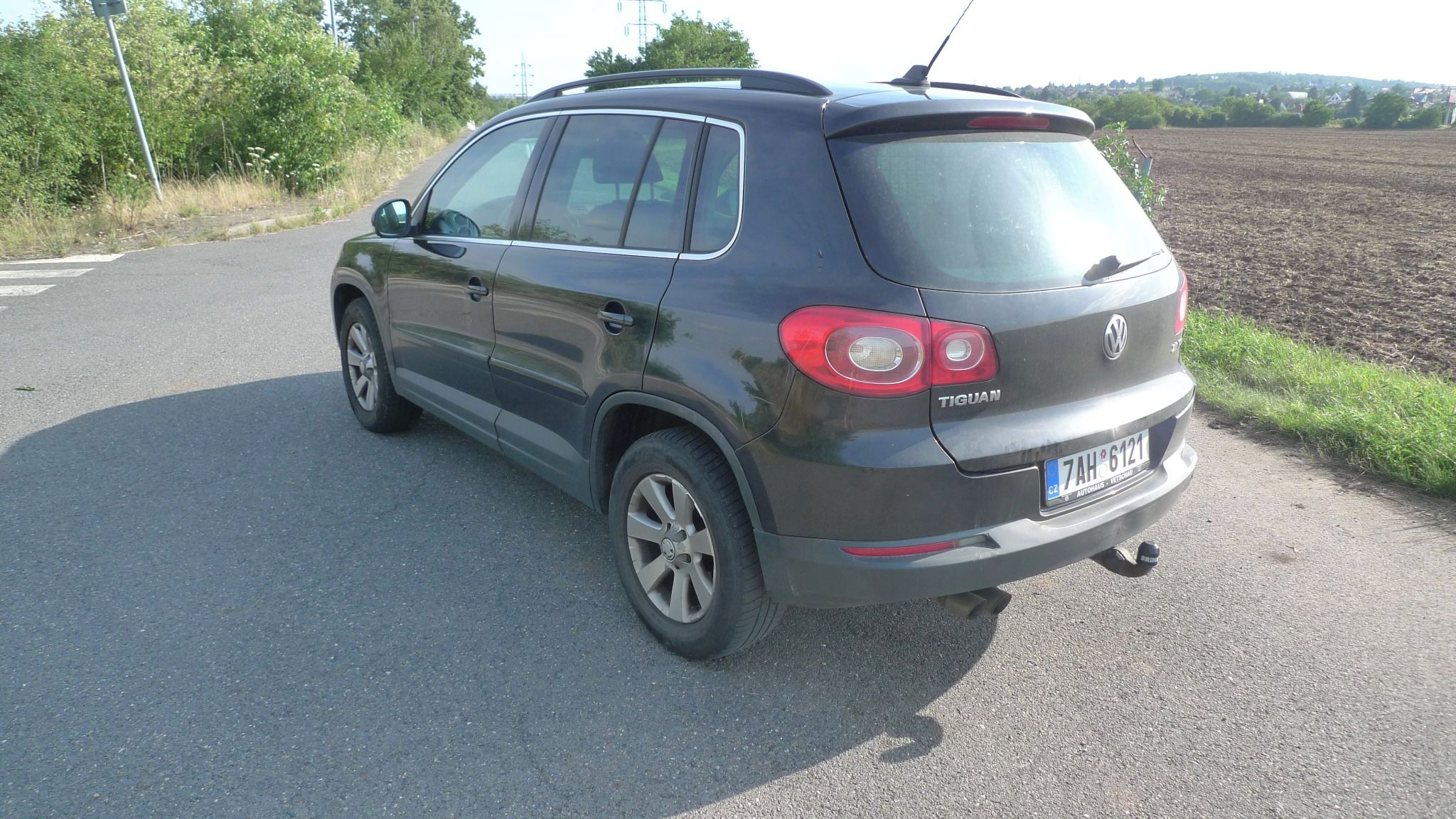 Volkswagen Tiguan, 2.0 TDi 103KW 4X4 SPOLEHLIVÉ A - fotka 6