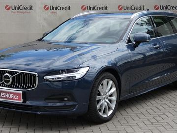 B4 mHEV AWD aut. Momentum Pro