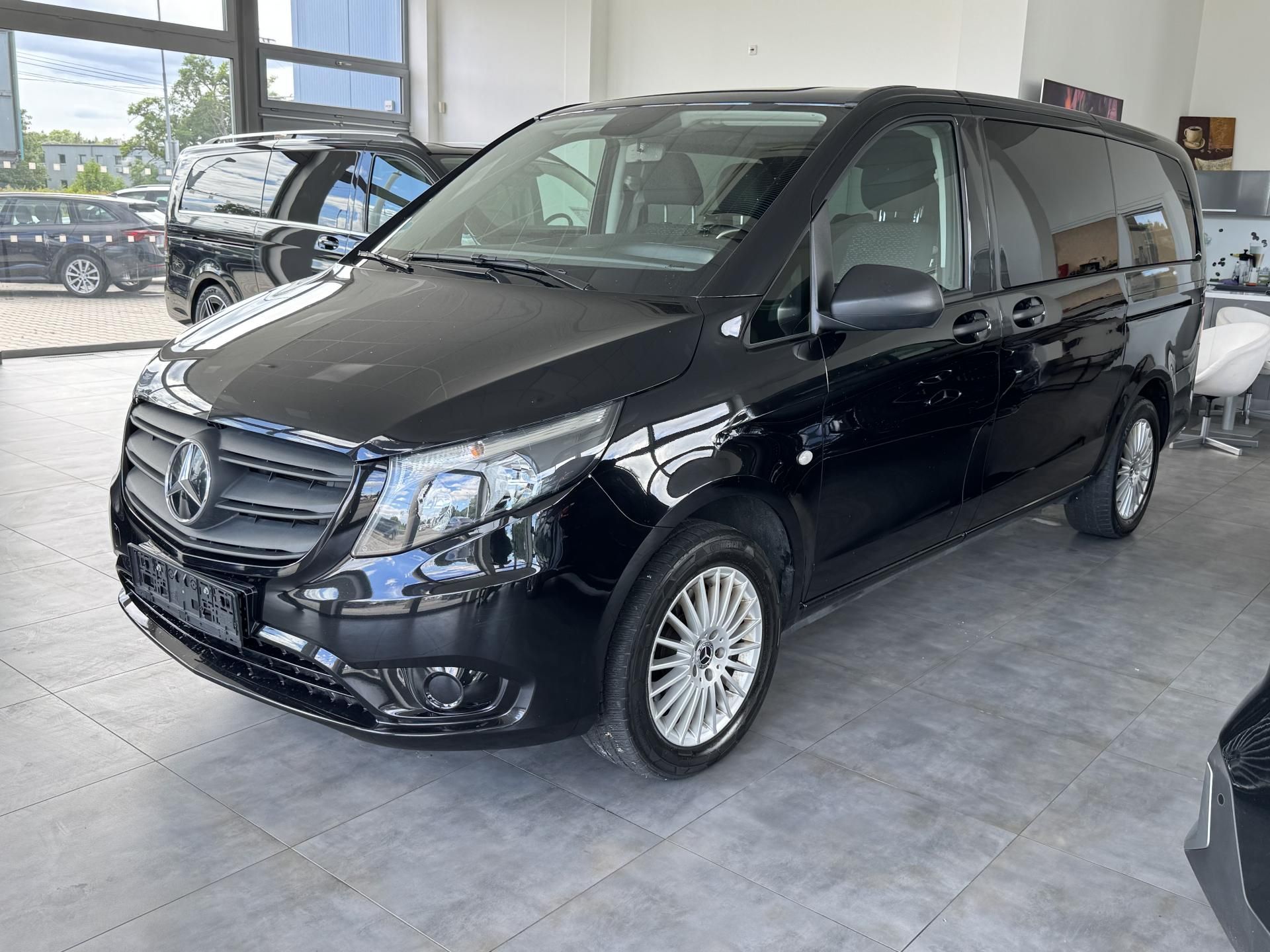 Mercedes-Benz Vito, TOURER 116CDi Aut 4x4 9.MÍST L - fotka 3