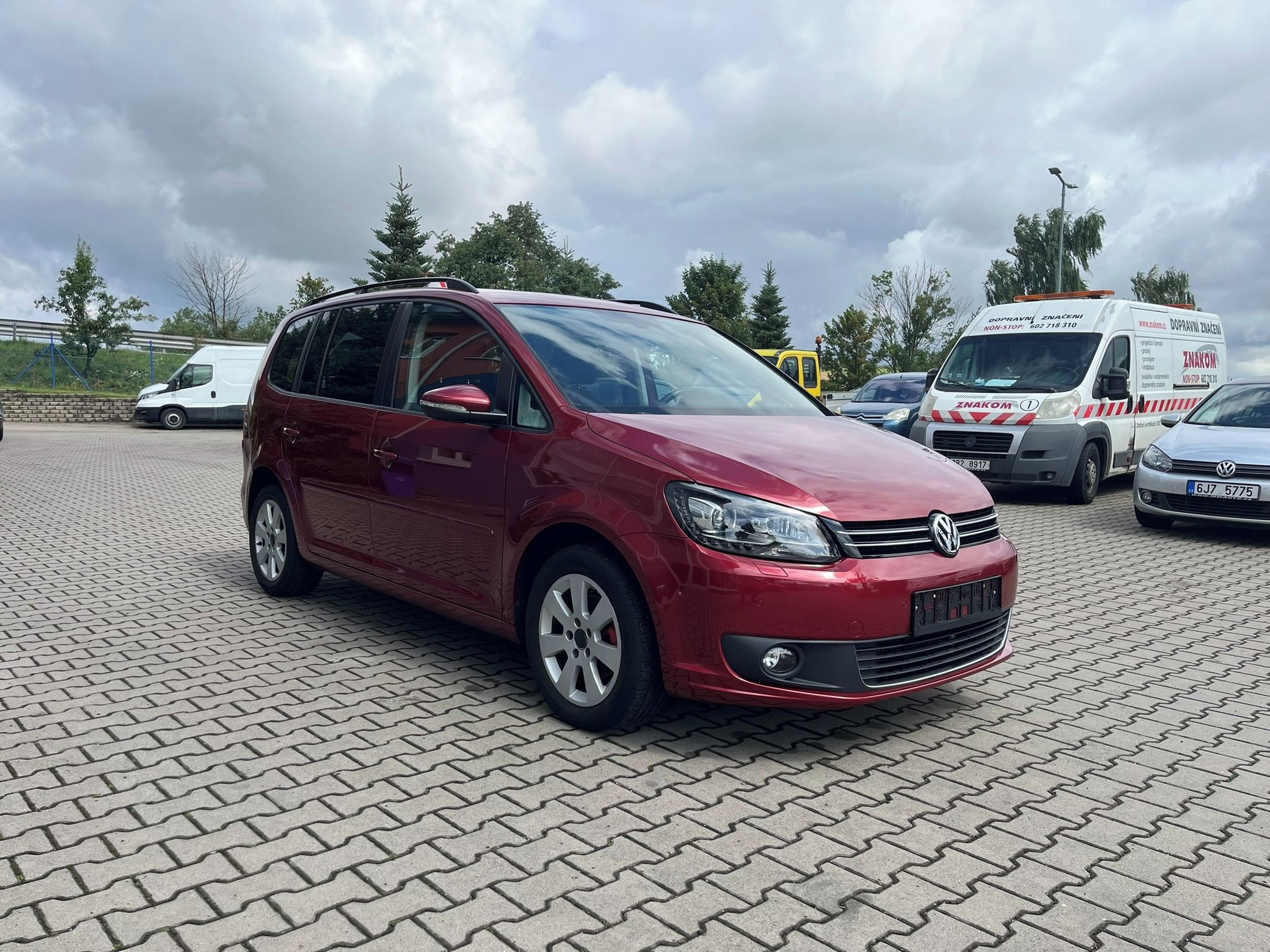 Volkswagen Touran, 1,6TDI, 77kW, BlueMotion - fotka 4