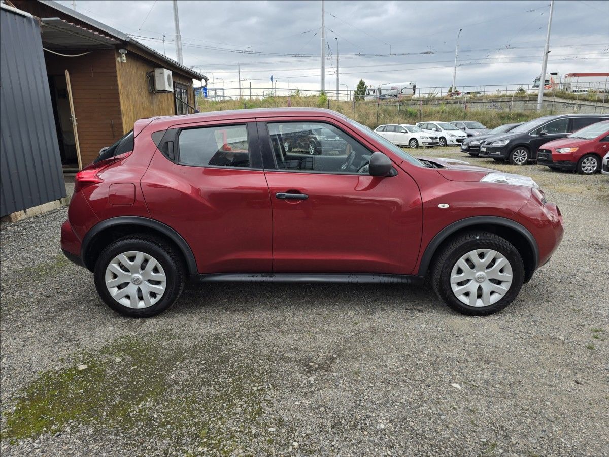 Nissan Juke, 1,6 i  86 KW - fotka 4